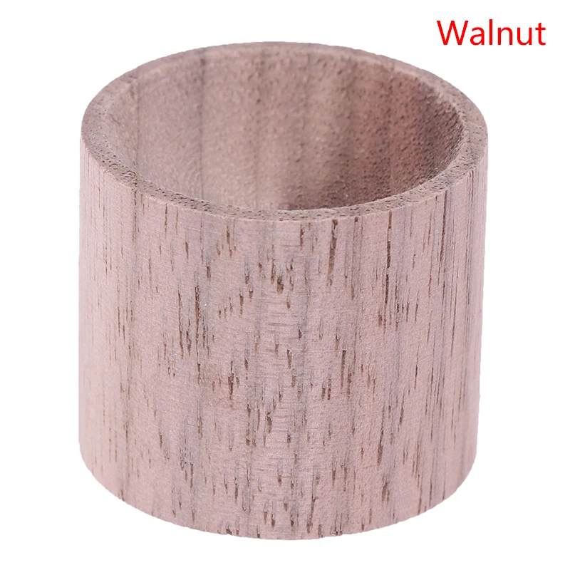 objet en bois décoratif